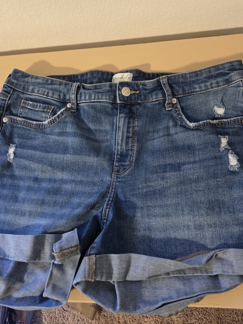 Wonderly Mid-Rise Denim Shorts in Blue 14 Regular Rolled Cuff Stretch Distressed